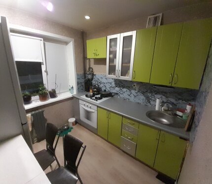 Трехкомнатная в отличном состоянии.