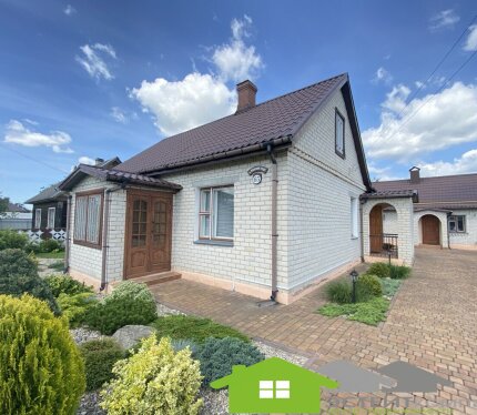 Продается дом  с ухоженным участком по ул. Минский тр-т.