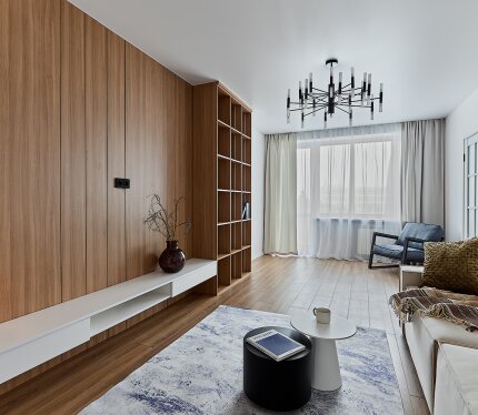 ПРОДАЖА 3-комнатной квартиры с ОТЛИЧНОЙ планировкой в ТИХОМ центре у метро и парка!