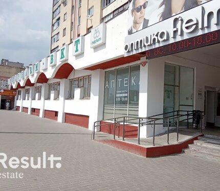 Аренда торгового помещения площадью 210 м2 (или 2 смежных помещения общей площадью 440,2 м2) находящегося по адресу: г. Гомель, ул. Катунина 24