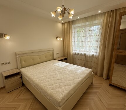 Евротрешка с видом на реку Свислочь 58м2