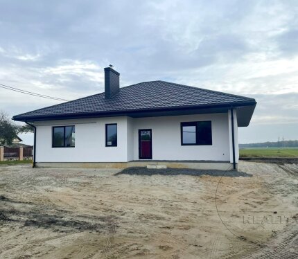 Новый жилой дом 2025 года постройки под чистовую отделку в деревне Хабы