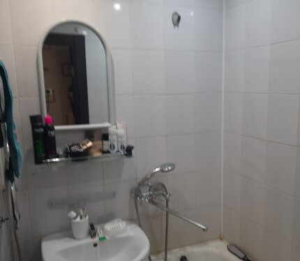 Сдам комнату аккуратной, чистоплотный женщине (девушке). 