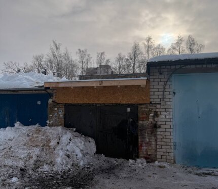 продается гараж в г. Могилев пгк Электродвигатель-2008 Только сделана крыша. Площадь 19м2, есть подвал, площадью 4,5 м2.