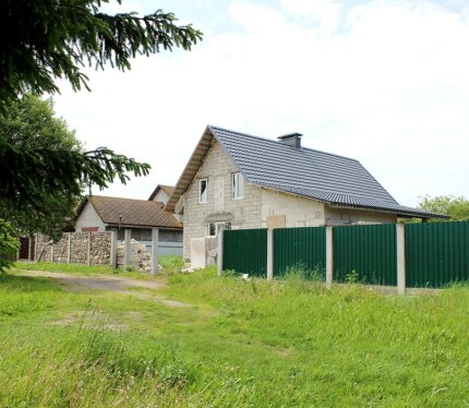Дом в живописном и тихом месте, рядом с Логойском. 34 км от Минска.