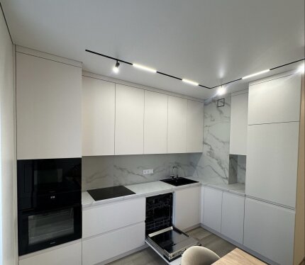 Пр-т.  Дзержинского 26, Аренда 3-комнатной квартиры