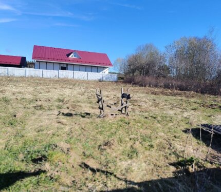 Продам участок, 0.17 га, под строительство и хоз.нужд. Все вопросы по телефону, показ после 17:00