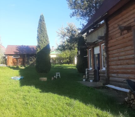 дом 2 эт лес озеро в шаговой доступности,вокруг лес, маршрутка 1 км2