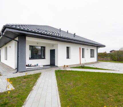 Усадебный комплекс на берегу реки Припять!