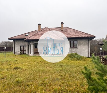 Просторный коттедж в Коробчицах