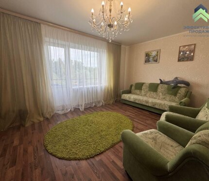 Продается уютная, светлая 3-х комнатная квартира в гп. Плещеницы.