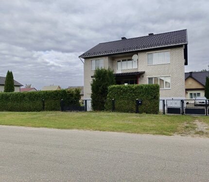 Продается уютный дом с гостевым домом в г. Вилейка!