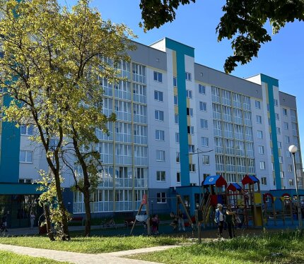 Продается светлая однокомнатная квартира в доме 2025 года постройки, расположенная по адресу: улица Краснозвёздная, дом 48А.