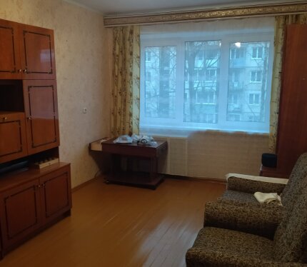 Продается двухкомнатная квартира, ул. Чкалова