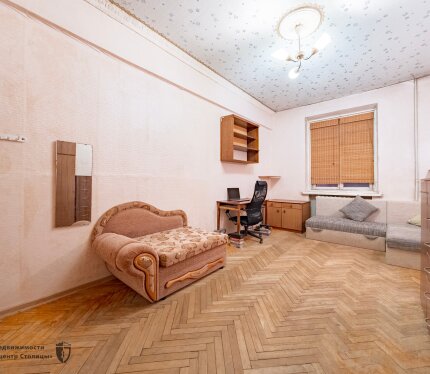 Просторная комната, в 3-комнатной квартире в историческом центре Минска с видовой комнатой!