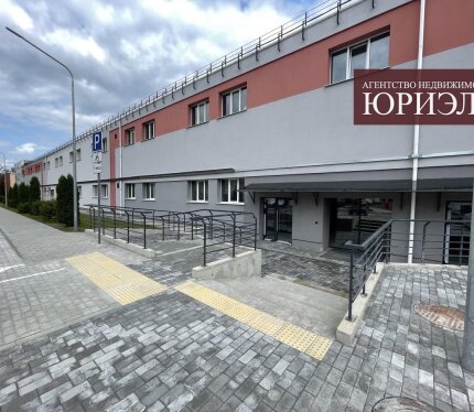 Продажа Коммерческое помещение ул. Поповича, д.4/1 2/2 этажного здания Материал стен: кирпич (Утеплен минватой) 2025 года постройки 1485 кв.м.