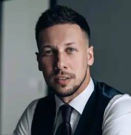 Фото специалиста