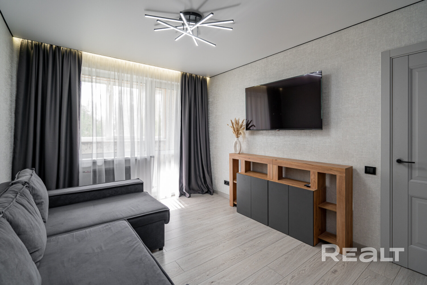 Фото